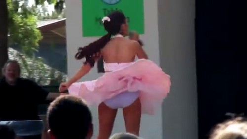 ariana-grande-nude-blog:  watch her panties     she is so cute