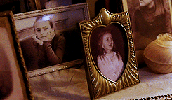 hernamewasriversong:Moffat era meme || 1 Doctor → River Song (Melody Pond)Oi! Doctor Song to you. So