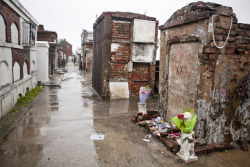 sixpenceee:  Saint Louis #1 is the oldest of three Catholic Cemeteries in New Orleans, Louisiana which has a history of ghost stories. Saint Louis #1 Cemetery hosts one of the most notorious tombs of all time: that of Marie Laveau also known as Grande