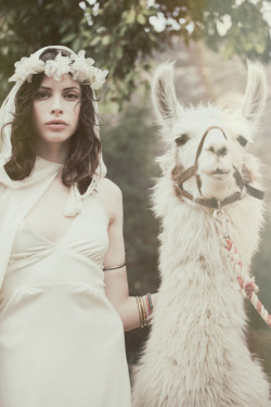 impo-kempi:  Charlotte Kemp Muhl Photo from