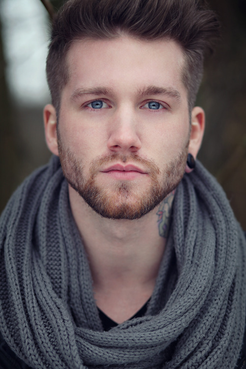 smokin-guys:  122 by ~Shace 
