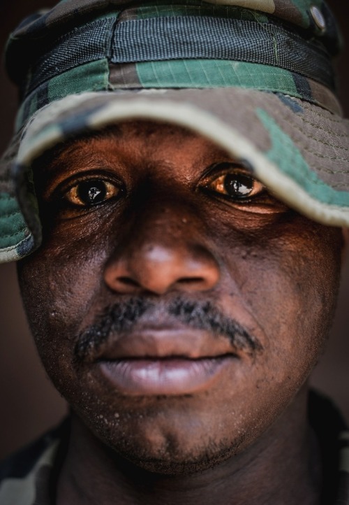 5centsapound:  Paul Shaw: Fighting Ebola; The Republic of Sierra Leone Armed Forces, Kono, Sierra Leone“Take an epidemic (the fight against Ebola), photograph the true heroes (soldiers from the Republic of Sierra Leone Armed Forces), and show the