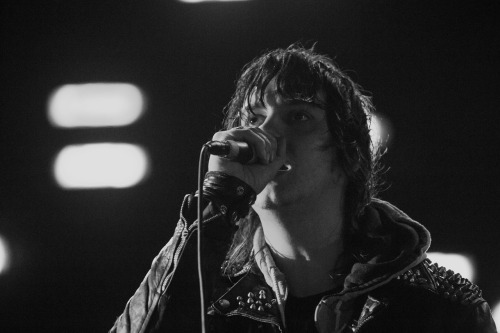theroomisonfiree:Julian Casablancas & The Voidz - Estereo Picnic 2014