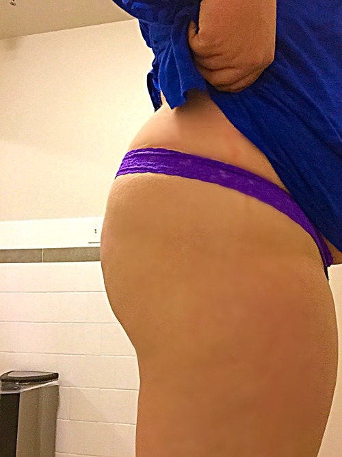 Bored at work again&hellip;you all are quiet! I respond to my fan mail&hellip;fill my inbox!