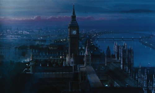 Brilliant Cinematography: Mary Poppins“Winds from the east, mist coming inlike something is br