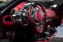 theautobible:  Pagani Huayra Interior by