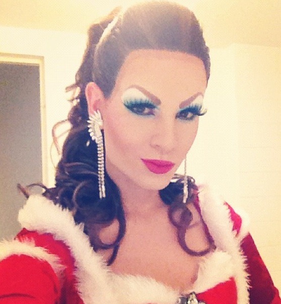 best-makeovers:  http://instagram.com/hollyspiritdrag#