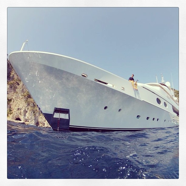 Yacht life !! #capri #yachting #oceandriven #theoffice #