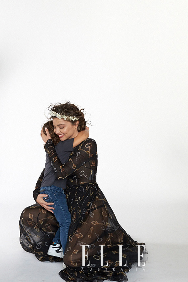 celebritygossipbyrangi:  Miranda Kerr and her son pose together in the new issue