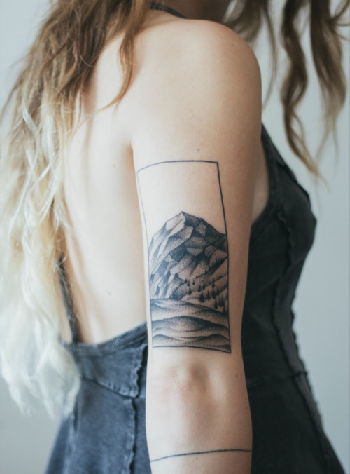 awelltraveledwoman: redwoodcollective: My little mountain tattoo is almost healed  perfect