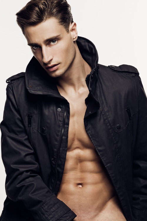 malemodelscene:  Jhonny Marcondes by Wong Sim  
