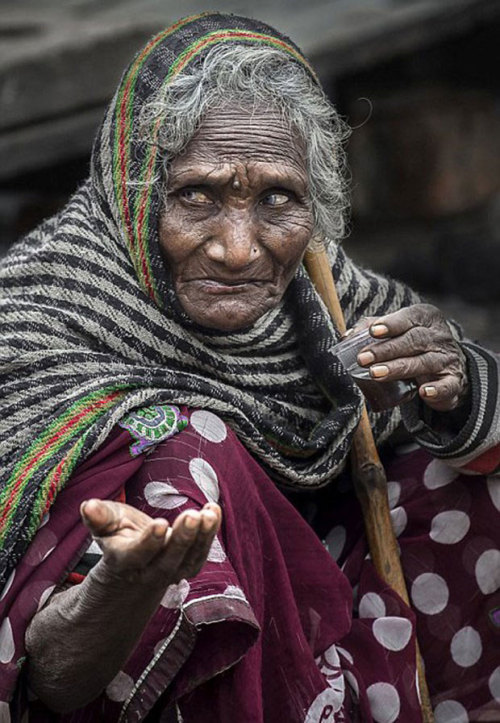 Poor people of India.Roberto Pazzi adult photos