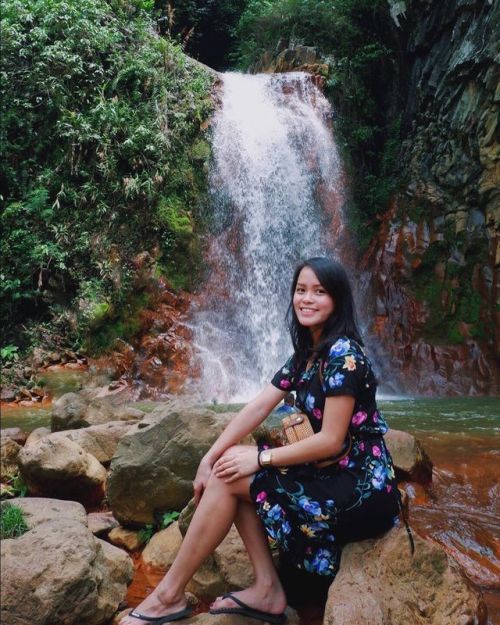 Chasing waterfalls, be right back. #tourista (at Pulangbato Falls) https://www.instagram.com/p/Bx9-7