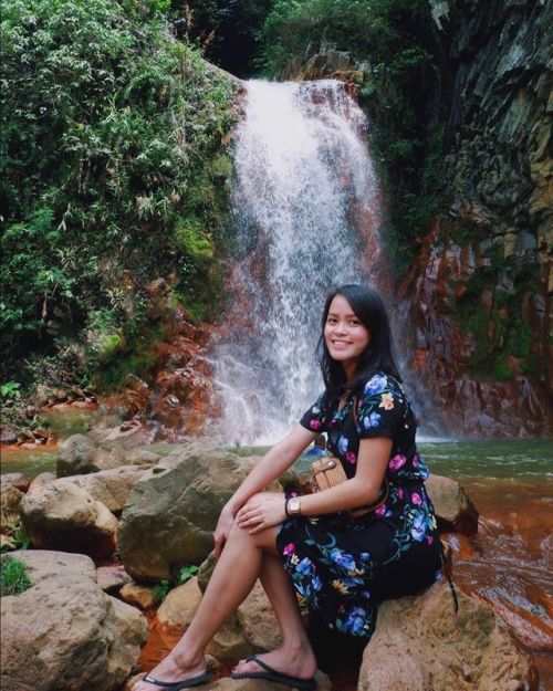 Chasing waterfalls, be right back. #tourista (at Pulangbato Falls) www.instagram.com/p/Bx9-7