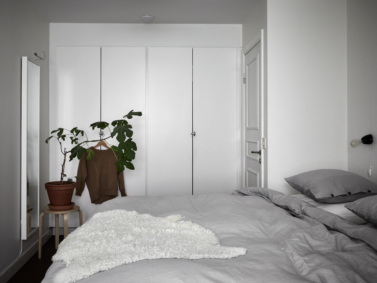 thenordroom:  Scandinavian apartment | styling by Rydman &amp; photos by Ozollapa