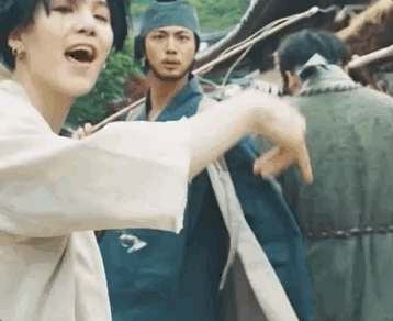 TYPICAL JINKOOK BEHAVIOUR
