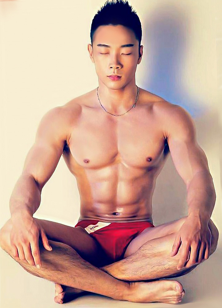 asianmalemuscle:  #asian #male #muscle #gay  Enjoy thousands of images in the archives: