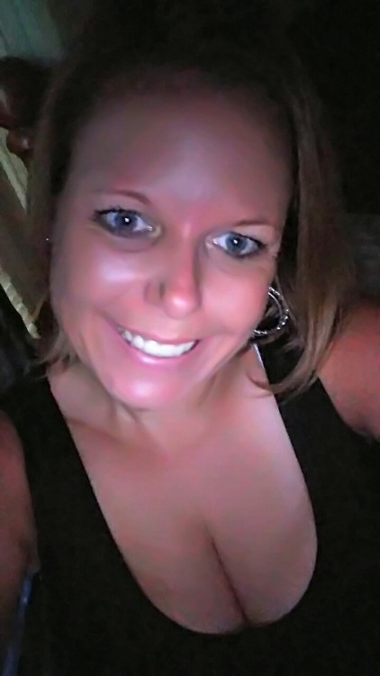 frkysexymom33: Just because…..
