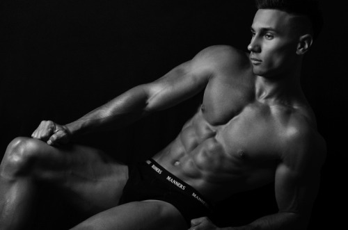 bambam62:  Kristian Šaula by Mladen Blagojevic