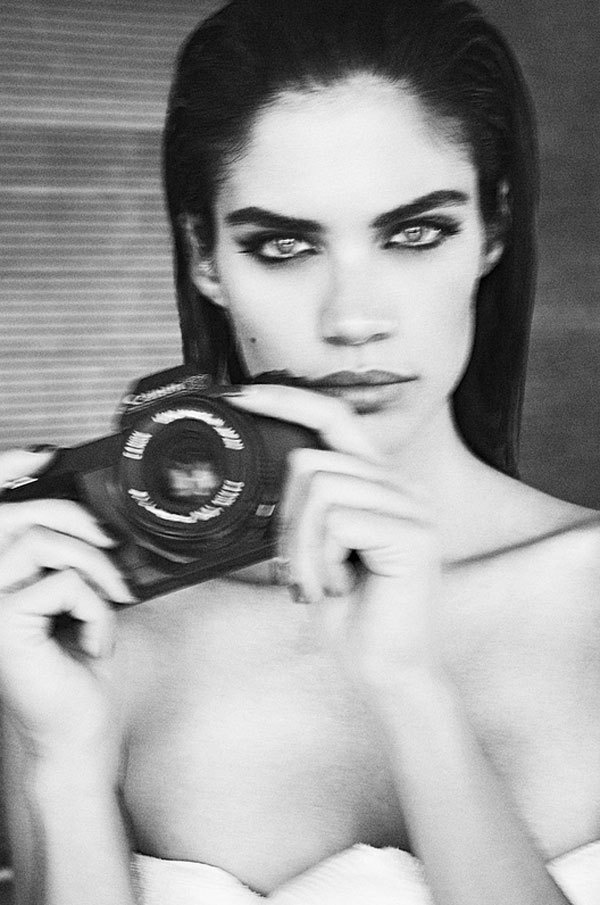 girlsbeauties:    Sara Sampaio:   La sensualidad de Sara Sampaio  http://www.tiramillas.net/albumes/2015/06/02/sara_sampaio_sexy/index.html