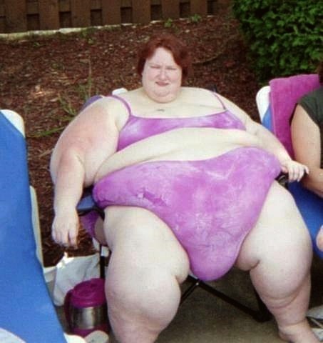 realfatties: Who’s this monster?