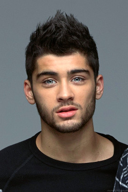 Zayn Malik with blue eyes