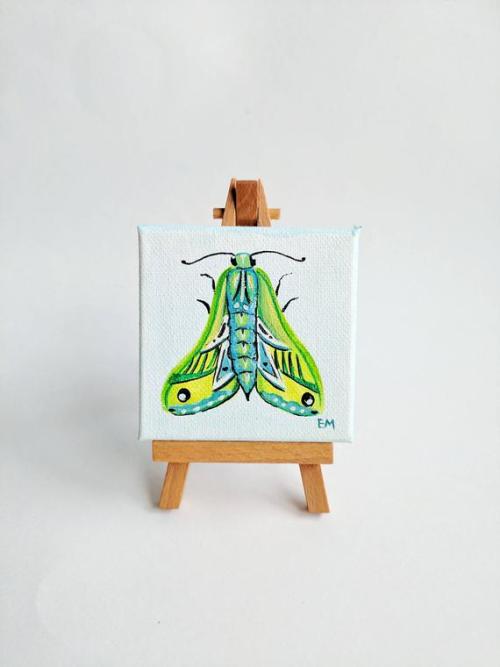 Green Leafy Moth Painting //BeetleAndBirch