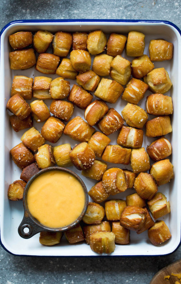 verticalfood: Homemade Soft Pretzel Bites