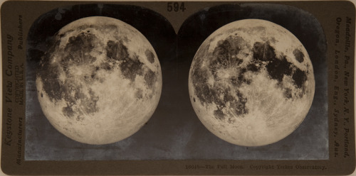 onceuponatown:The Full Moon, as seen from the Yerkes Observatory, Lake Geneva, Wisconsin circa 1910.