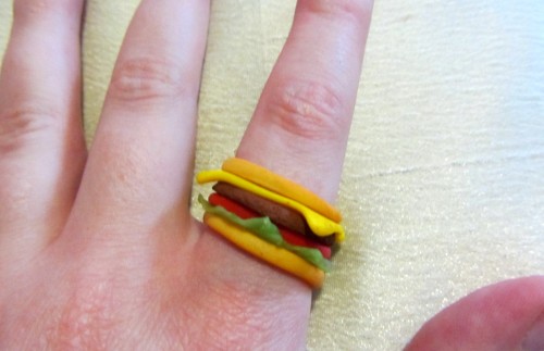nerd-princess-crafts:~Stackable Burger Ring~Handmade of polymer clay inspired by Q-Pottruebluemeandy