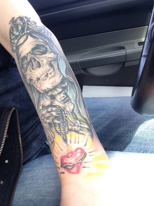 tattoo-girls-exposed:  I submit extra tattoo art pics in my blog :P http://tattoo-girls-exposed.tumblr.com/