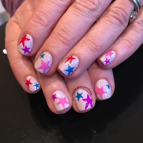 Simple colourful stars for Jo . . . . #nails #nailart #nailartist #nailtech #naildesign #nailsofins