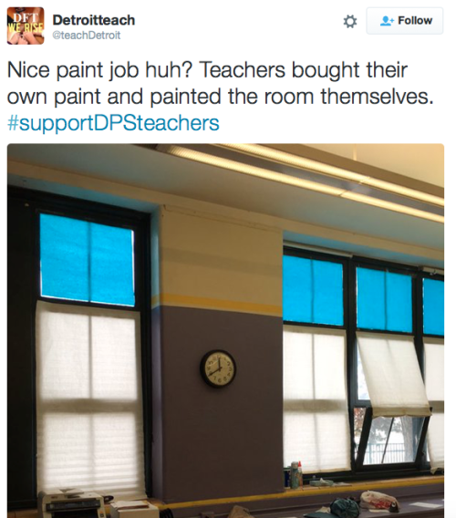 bishopmyles:browngxrl:rudegyalchina:micdotcom:Detroit teachers stage “sickout” over horrible conditi