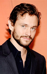 hugh-dancies:  Hugh Dancy beard appreciation post   Love me