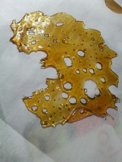 codyxsuckss:  black cherry soda shatter