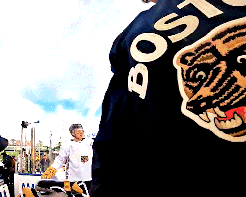 Goalie GoPro: Swayman Extended Cut From Fenway Park