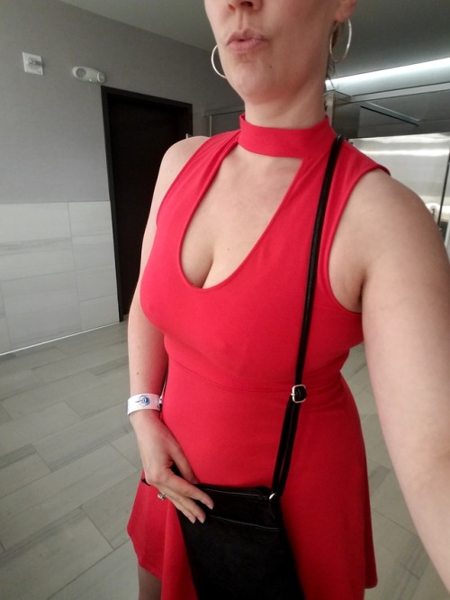 daisyprincess21: Wanna?