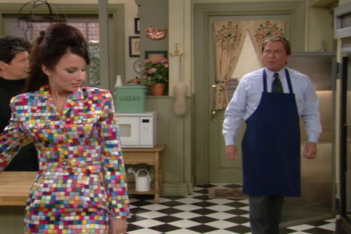 Fran Drescher in a Todd Oldham ensemble on The Nanny