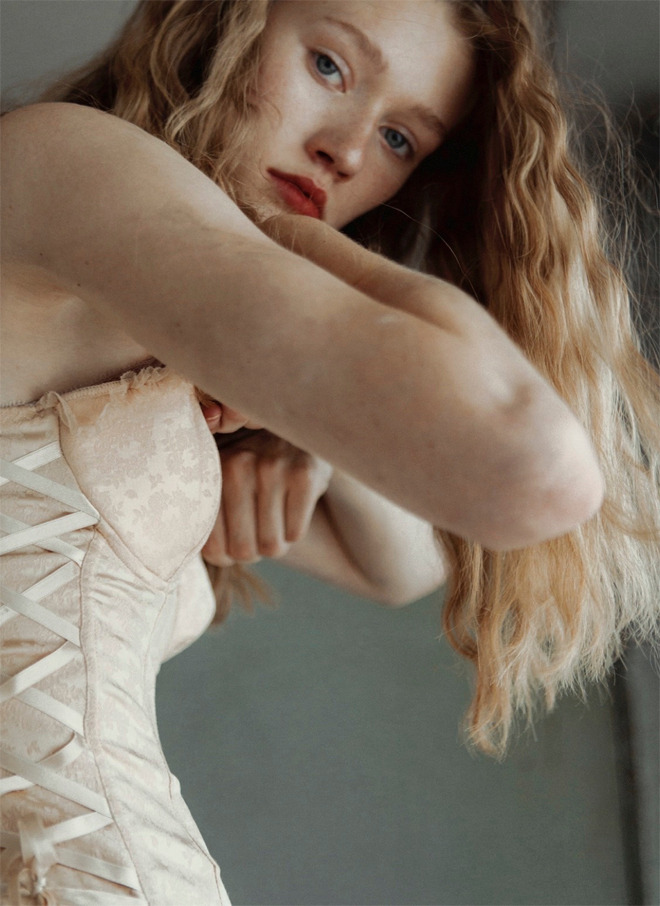 bienenkiste: Photographed by Azahara Fernandez for Nasty Magazine 