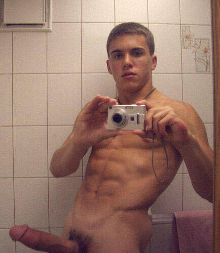 corbeauxtube:  Why don’t you take a picture of your morning wood and submit so I can share with the other Followers? 