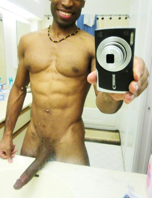 real-deal-inches:  Mirror Mirror on the Wall, Who has the Longest of Them All?It is you my Queen ! Kneel before Size Queen ;)