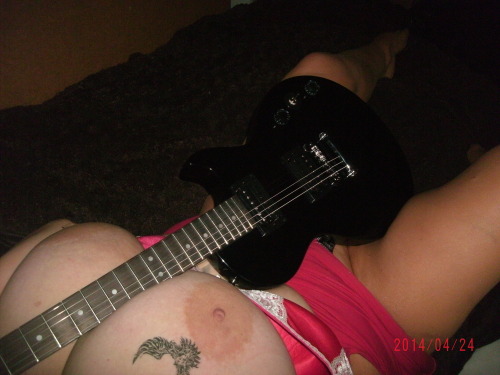 mylonelybreasts:  yeah, me & music are adult photos
