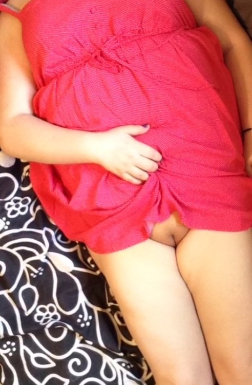 depravedbabycunt:  No panties, today. As per Daddy’s instruction.  Good girl - Butt plug tomorrow.