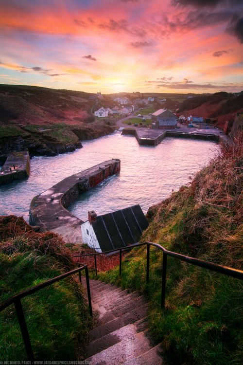 lovewales:  Porthgain Harbour  |  by Joe Daniel Price