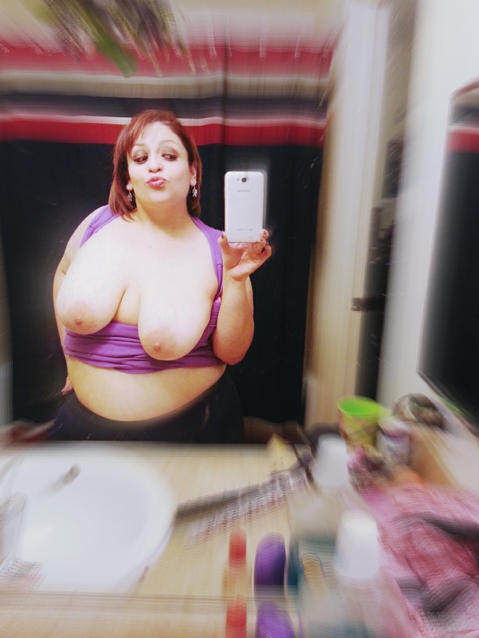 bbwtexasslutmuffin:  💋well hello there 💋