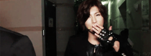 lifesotrill:  A Kiss from Kiseop ^^ 