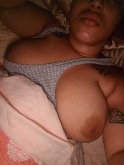 tattooedheartbreaker:  big titty problems