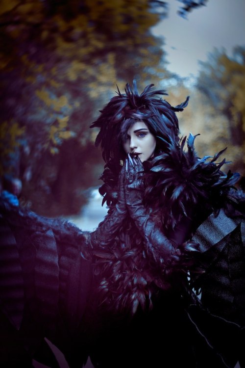 typhonatemybaby:cosplayfanatics:Howl Demon Form [Howl’s Moving Castle] Cosplay By GeshaPetrovichFoll