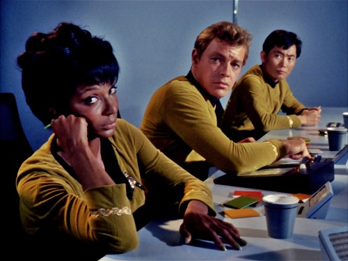 v-e-l-v-e-t-g-o-l-d-m-i-n-e: Uhura in “The Corbomite Maneuver”