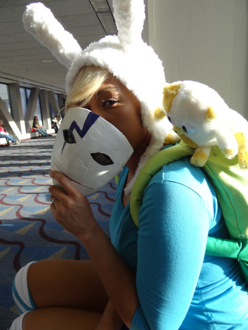 cosplayingwhileblack:rainbowredwood:Coplaying Fionna from Adventure Time. I made the hat (crocheted)